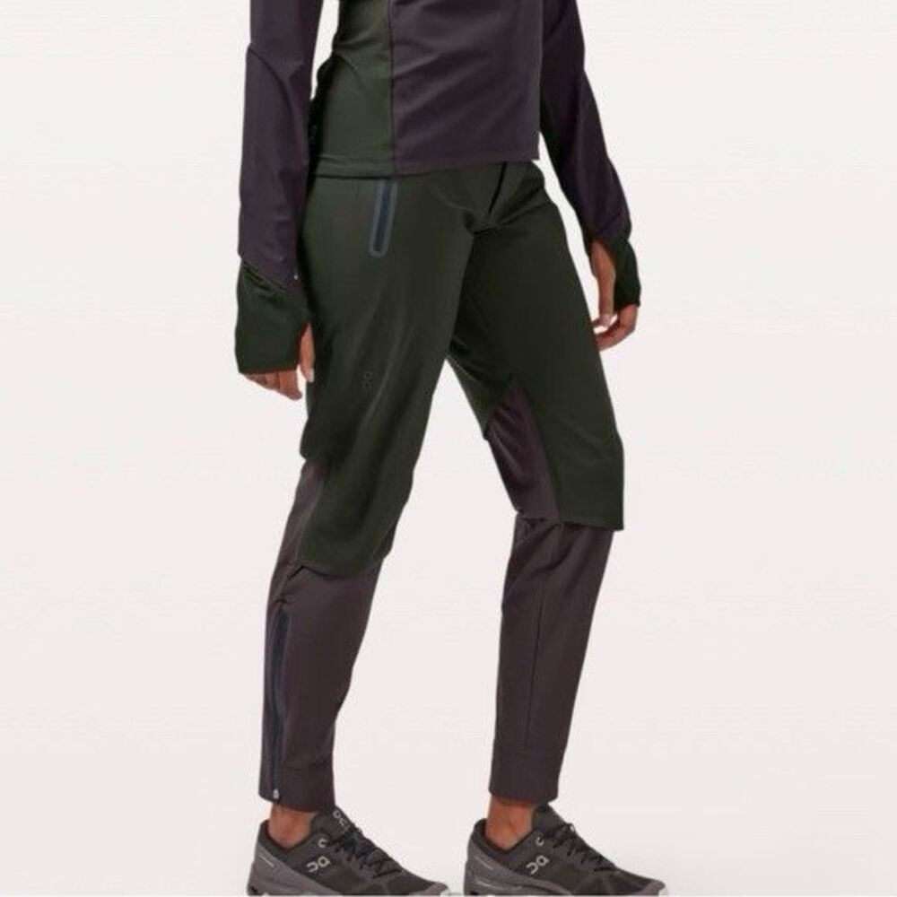 On Cloud Women’s Waterproof Pants Sz Large Running Outdoors Vented